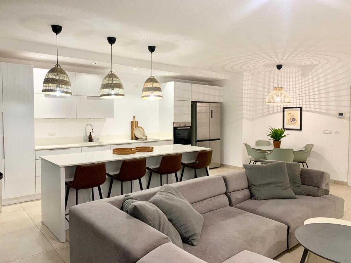 Beach Place Apartments Χάιφα Εξωτερικό φωτογραφία